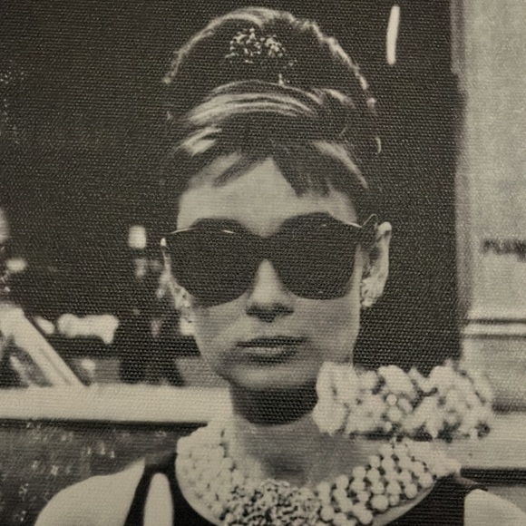 Audrey Hepburn Window Scene Breakfast at Tiffanys Movie Wall Decor Art π₯ποΈ - Picture 3 of 5